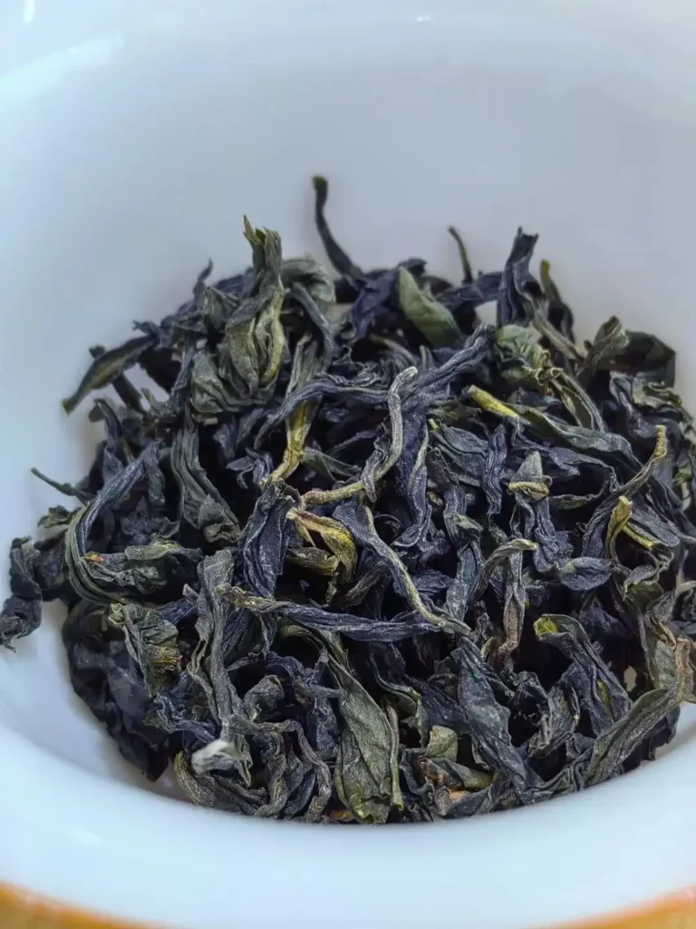 Baozhong Tea leaf